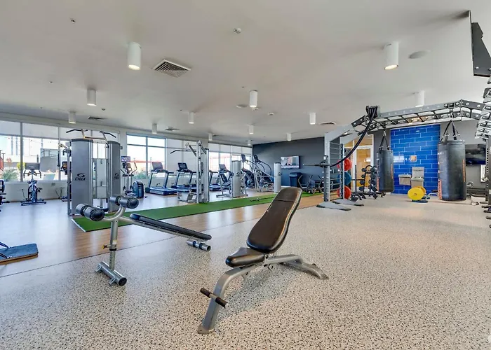 Apartment Boulevard Modern 1br Asu Pool Gym 02