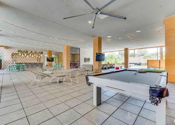 Apartment Boulevard Modern 1br Asu Pool Gym 02 *